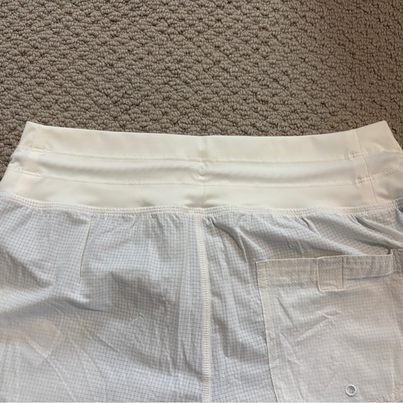 Vuori Seabreeze Shorts Size XS - Picture 7 of 10